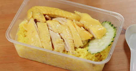 Rice steamed with chicken