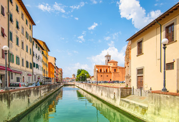 Fototapeta na wymiar Canal in Venice district of Livorno, italy