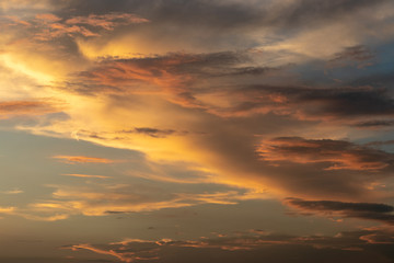 Fototapeta premium Złota chmura