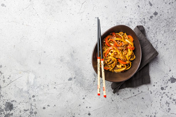 Stir fry udon noodles