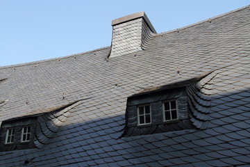 Hauddach mit Schiefer gedeckt 7