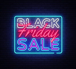 Obraz premium Black Friday Sale neon sign vector. Black Friday Sale Design template neon sign, light banner, neon signboard, nightly bright advertising, light inscription. Vector illustration