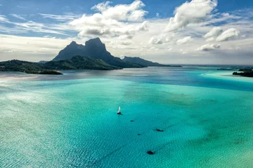 Foto op Plexiglas Bora Bora eiland Frans-Polynesië lagune luchtfoto © Andrea Izzotti