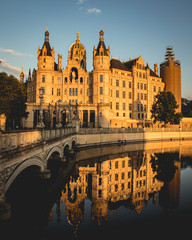 Reflektion am Schweriner Schloss