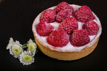 Raspberry cake