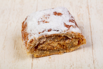 Apple Strudel with nuts