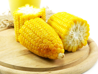 fresh sweet corn juice corn milk