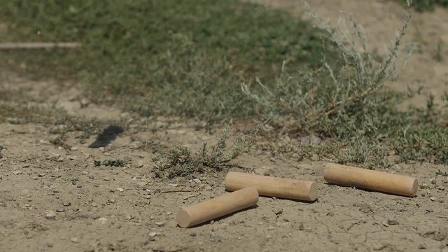 Bita crash the figure Slow Motion video