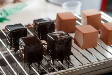Making mousse cakes