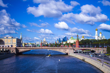 beautiful views of the Kremlin and the Moscow river