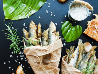 Fried crispy anchovy