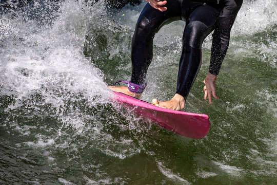 surfing munich eisbach