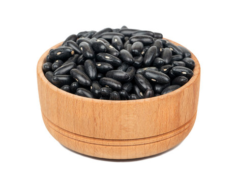 Black beans in bowl