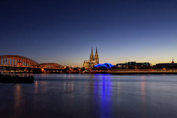 Fototapeta premium Cologne Rhine Park 010