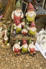 Flohmarkt Trödel Gartenzwerg