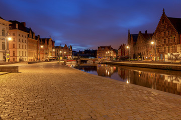 Obraz premium Gent. City embankment at sunset.