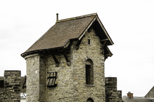 Forte e fortifica&ccedil;&otilde;es