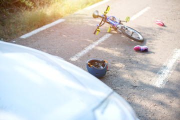 car accident with a kid bike © tutye