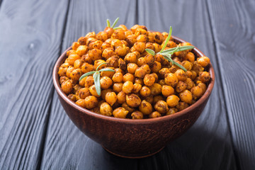 Roasted chickpeas with rosemary
