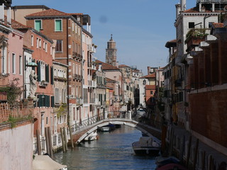 Venezia - scorci nelle Calli del sestiere Dorsoduro