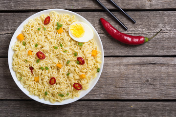 Instant noodles in bowl