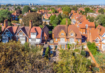 Obraz premium Turnham green and Chiswick suburb area in London