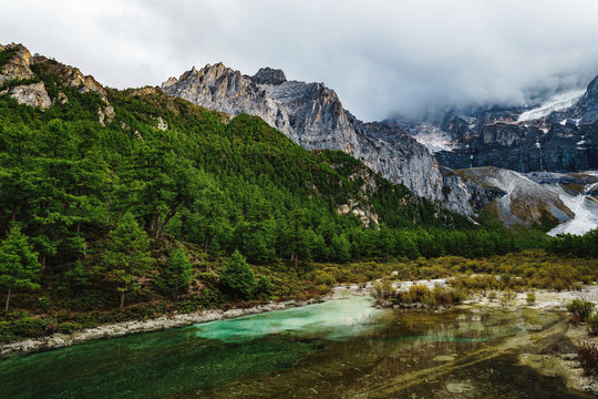 DaoChengYa butyl scenic area in sichuan province