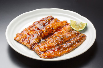サンマの蒲焼き