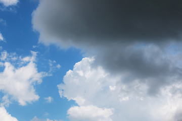 Obraz premium cloud background blue sky