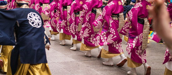 高知県のよさこい祭り