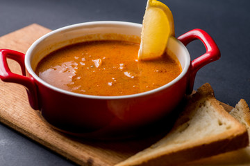 cream soup with croutons