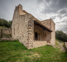 Sant Quirze de Pedret, iglesia románica de siglo X