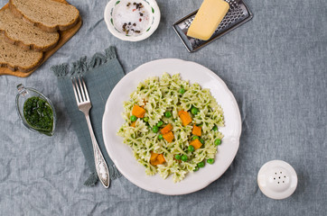 Traditional pasta with vegetables