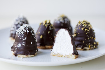 Cream puffs