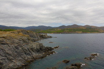 Acantilados en el camino de Ronda, cerca de Llançà