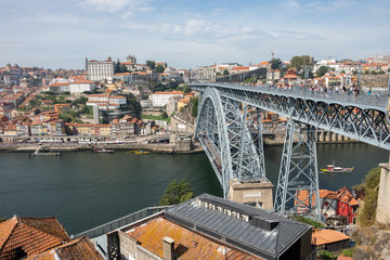 Fototapeta na wymiar Banks of the river Douro