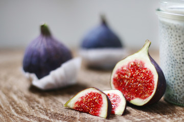 fresh figs on wood