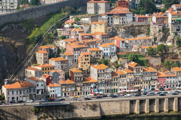 Fototapeta na wymiar Banks of the river Douro Invicta Porto