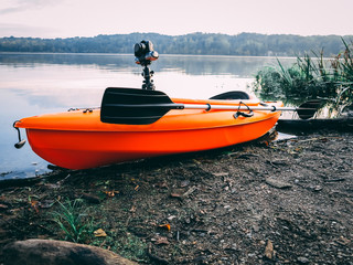 Fototapeta premium Lakeside kayak
