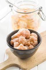Pickled cauliflower in bowl.