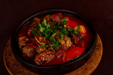 Stewed lamb in tomato sauce