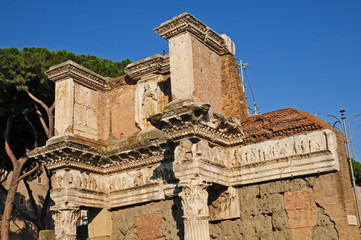 Obraz premium Roma, rovine del foro di Nerva
