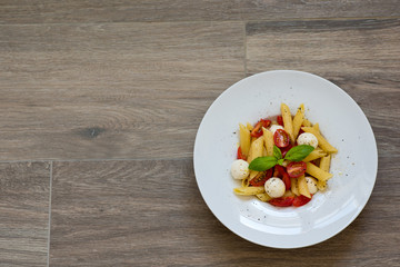 Tomaten Mozarella Salat