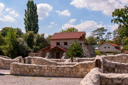 Carnuntum III