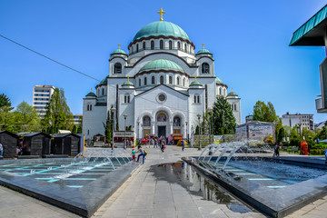 Fototapeta na wymiar The Cathedral of Saint Sava in Belgrade, Serbia. It is the largest Serbian Orthodox church, the largest Orthodox place of worship in the Balkans and one of the largest 