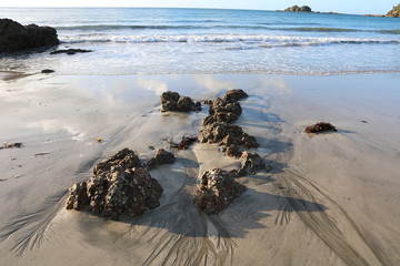 Strand und Felsenliebe
