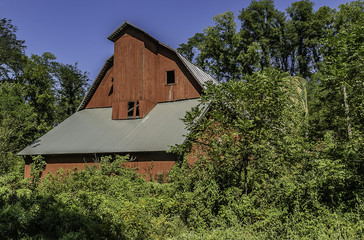 Beautiful red barn. 
