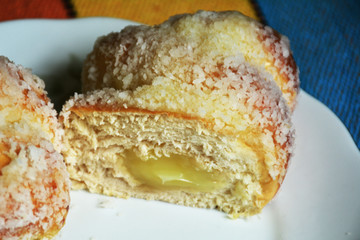 rolled sweet bread stuffed with icing cream