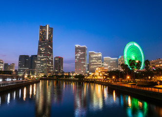 Naklejka premium 横浜 みなとみらい 夜景