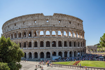 Fototapeta na wymiar The beautiful Colosseum, also known as the Flavian amphitheatre in Rome, Italy